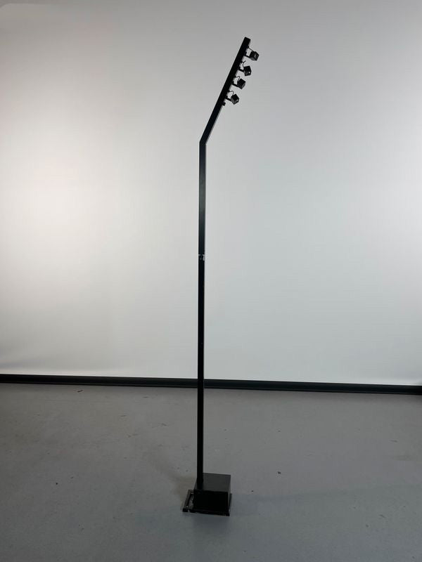 Lot 3 Mâts d'éclairage de buffet