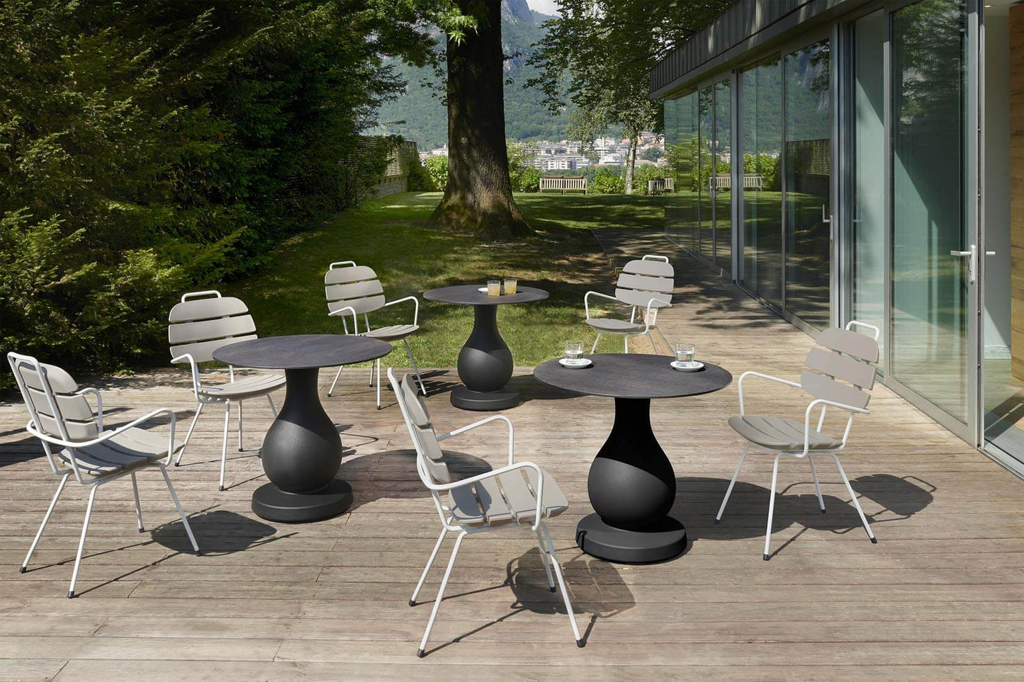 Table Ottocento Slide