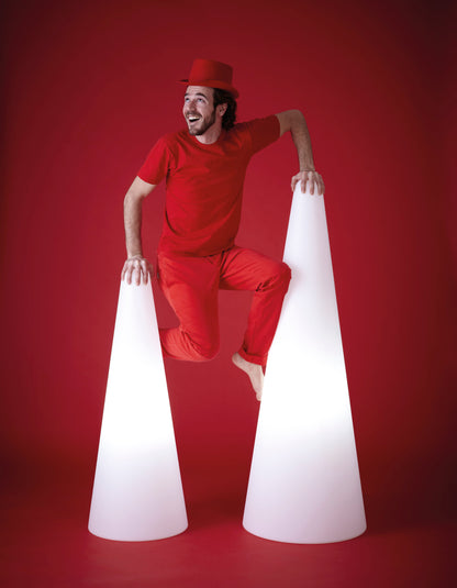 Lampadaire CONO