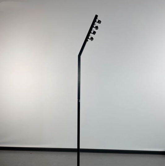 Lot 3 Mâts d'éclairage de buffet