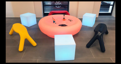 Banc/table basse géante BOT ONE